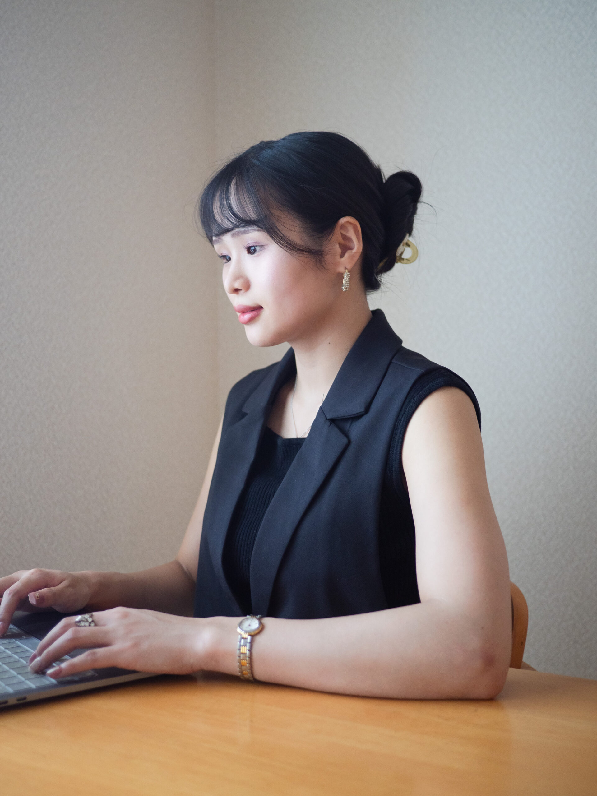 久留米でホームページ制作をしている様子